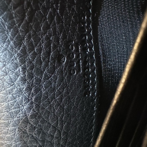 EUC Gucci Wallet with Box - Picture 11 of 16